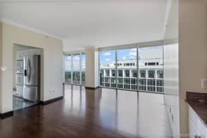 4779 Collins Ave, Miami Beach, FL 33140, Sold 10/28/20
