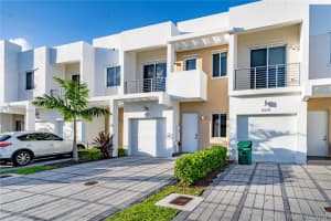 10251 NW 72nd Ter, Doral, FL 33178, Sold 12/11/19