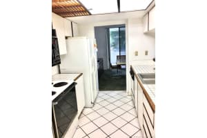 21075 NE 34th Ave, Miami, FL 33180, Sold 03/19/20