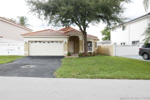 19930 NW 83rd Ave, Hialeah, FL 33015, Sold 12/27/19