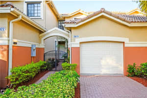 3875 Tree Top Dr, Weston, FL 33332, Sold 12/27/19