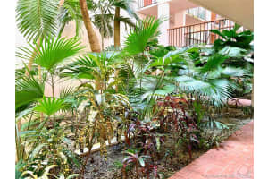 101 Ocean Ln Dr, Key Biscayne, FL 33149, Sold 01/22/20
