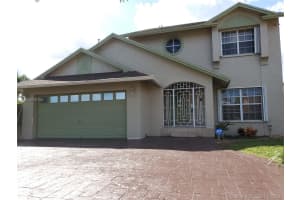 18638 NW 77th Pl, Hialeah, FL 33015, Sold 08/28/20