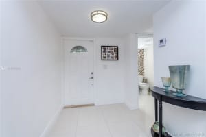 9948 NW 5th Ln, Miami, FL 33172, Sold 02/10/20