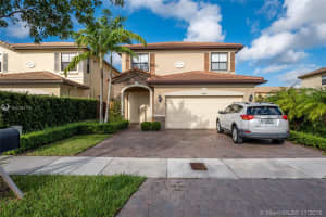 8800 NW 115th Ct, Doral, FL 33178, Sold 06/15/20