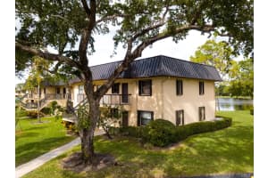 101 NW 93rd Ave, Pembroke Pines, FL 33024, Sold 03/20/20