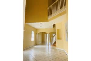 8862 NW 184th St, Hialeah, FL 33018, Sold 10/20/20