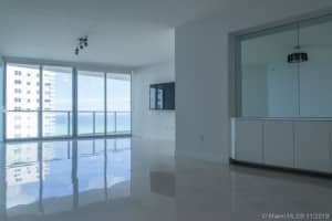 3101 S Ocean Dr APT 807, Hollywood, FL 33019, Sold 09/18/20