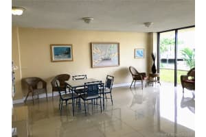 2935 NE 163rd St #3r, North Miami Beach, FL 33160, Sold 08/03/20