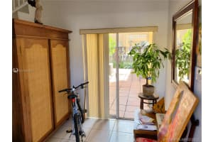 7241 NW 174th Terrace, Hialeah, FL 33015, Sold 10/02/20