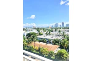 1045 10th St, Miami Beach, FL 33139, Sold 02/03/20