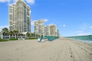 16425 Collins Ave, Sunny Isles Beach, FL 33160, Sold 02/27/20