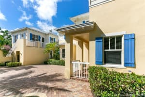 200 W Bay Cedar Cir, Jupiter, FL 33458, Sold 12/06/19
