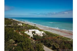 303 S Beach Rd, Hobe Sound, FL 33455, Sold 12/14/20