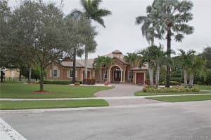4181 Finishline Terrace, Davie, FL 33330, Sold 08/14/20
