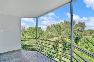 1101 NE 191st St H405, Miami, FL 33179, Sold 01/07/20