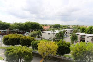 8185 NW 7th St, Miami, FL 33126, Sold 02/13/20