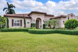 6442 SW 55th Pl, Davie, FL 33314, Sold 12/19/19