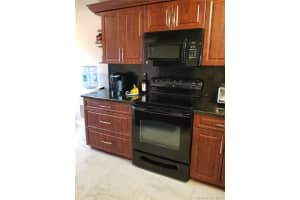 664 NE 195th St, Miami, FL 33179, Sold 03/13/20