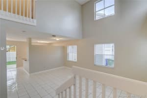 10200 NW 5th St, Pembroke Pines, FL 33026, Sold 01/31/20