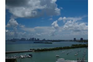 7929 West Dr, North Bay Village, FL 33141, Sold 12/11/20