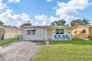 6888 NW 30th St, Sunrise, FL 33313, Sold 02/27/20
