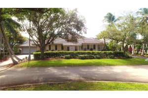 301 Isla Dorada Blvd, Coral Gables, FL 33143, Sold 01/31/20