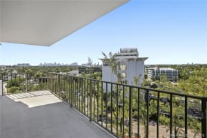 4101 Pine Tree Dr, Miami Beach, FL 33140, Sold 02/11/20