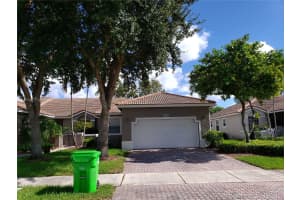 2740 E Aragon Blvd, Sunrise, FL 33313, Sold 12/30/19