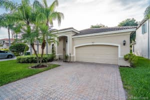 6151 SW 195th Ave, Fort Lauderdale, FL 33332, Sold 04/21/20