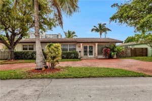 2180 NE 121st St, North Miami, FL 33181, Sold 07/06/20