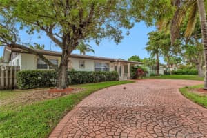 2180 NE 121st St, North Miami, FL 33181, Sold 07/06/20