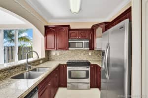 13454 NW 8th St, Pembroke Pines, FL 33028, Sold 03/11/20