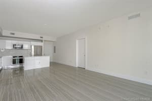 2960 NE 207th St, Aventura, FL 33180, Sold 07/10/20