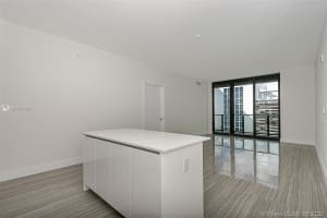 2960 NE 207th St, Aventura, FL 33180, Sold 07/10/20