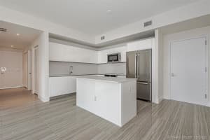 2960 NE 207th St, Aventura, FL 33180, Sold 07/10/20