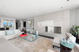 800 South Pointe Dr, Miami Beach, FL 33139, Sold 05/28/21