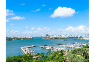 800 South Pointe Dr, Miami Beach, FL 33139, Sold 05/28/21
