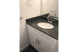 500 NW 107th Ave #9b, Miami, FL 33172, Sold 12/05/19