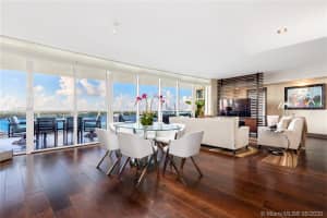 400 Alton Rd, Miami Beach, FL 33139, Sold 09/21/20