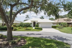 3422 SE Cambridge Dr, Stuart, FL 34997, Sold 03/04/20