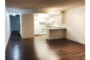 531 NW 82nd Ave, Doral, FL 33126, Sold 08/18/20