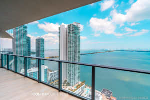 460 NE 28th St, Miami, FL 33137, Sold 11/13/20