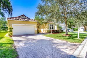 Mayfair at Parkland, 6826 NW 81st Ct, Parkland, FL 33067, Sold 01/13/20