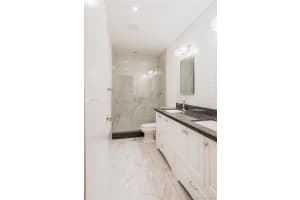 15340 SW 164th St, Miami, FL 33187, Sold 04/17/20