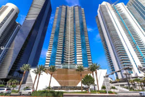 17121 Collins Ave, Sunny Isles Beach, FL 33160, Sold 05/21/20