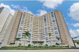 3180 S Ocean Dr, Hallandale Beach, FL 33009, Sold 04/10/20