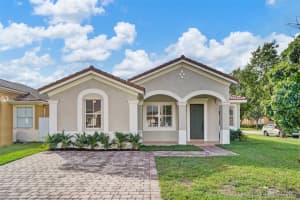 10894 SW 242nd St, Homestead, FL 33032, Sold 02/07/20