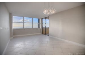 2555 Collins Ave, Miami, FL 33140, Sold 06/25/20