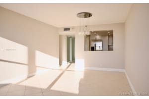 2555 Collins Ave, Miami, FL 33140, Sold 06/25/20